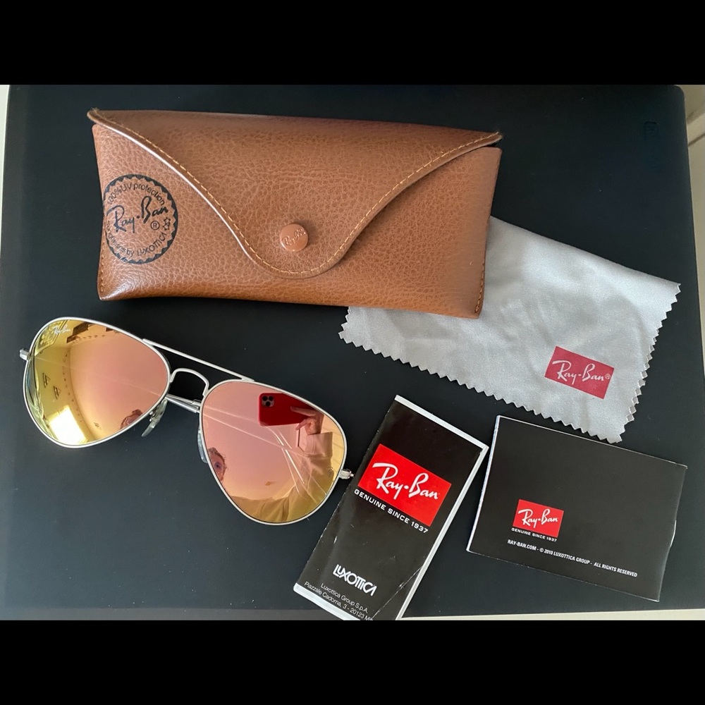 Reflective Ray Ban Aviators